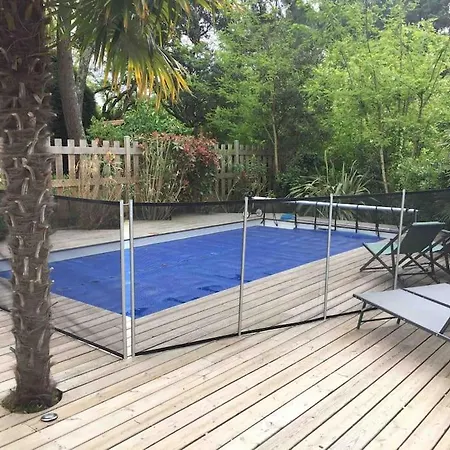 Willa 12 Pers Avec Piscine Chauffee 1 Mai Au 30 Sept